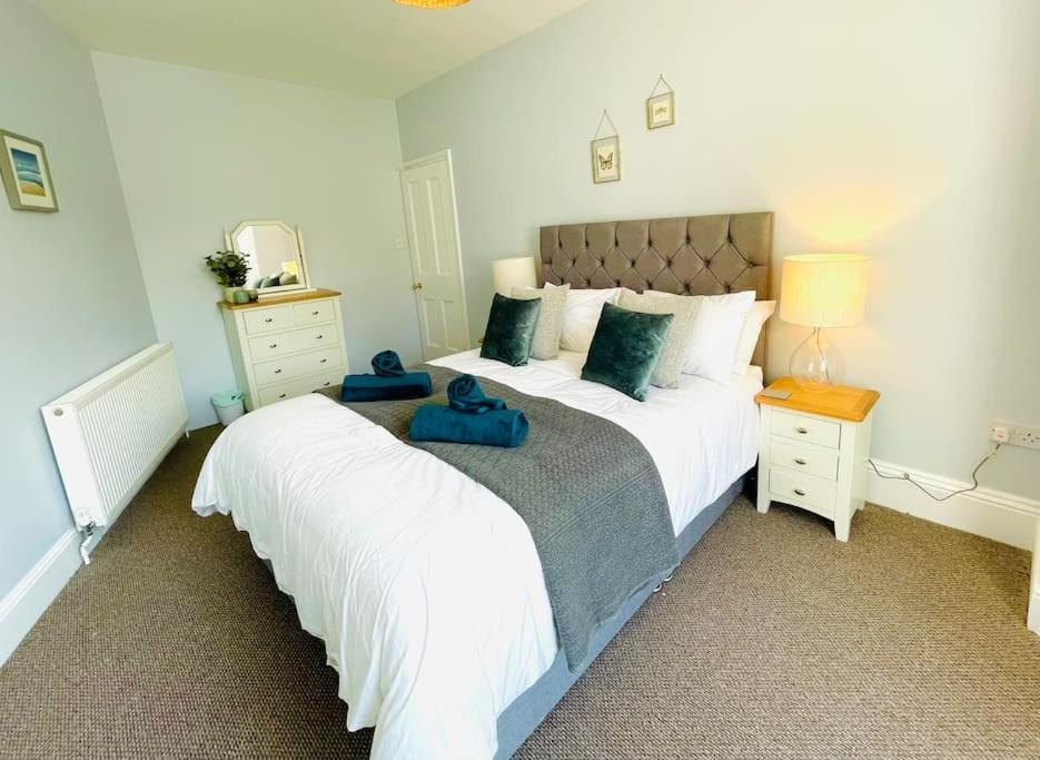 Rookley Villa, 3 Bedroom Family Apartment, 文特诺 外观 照片